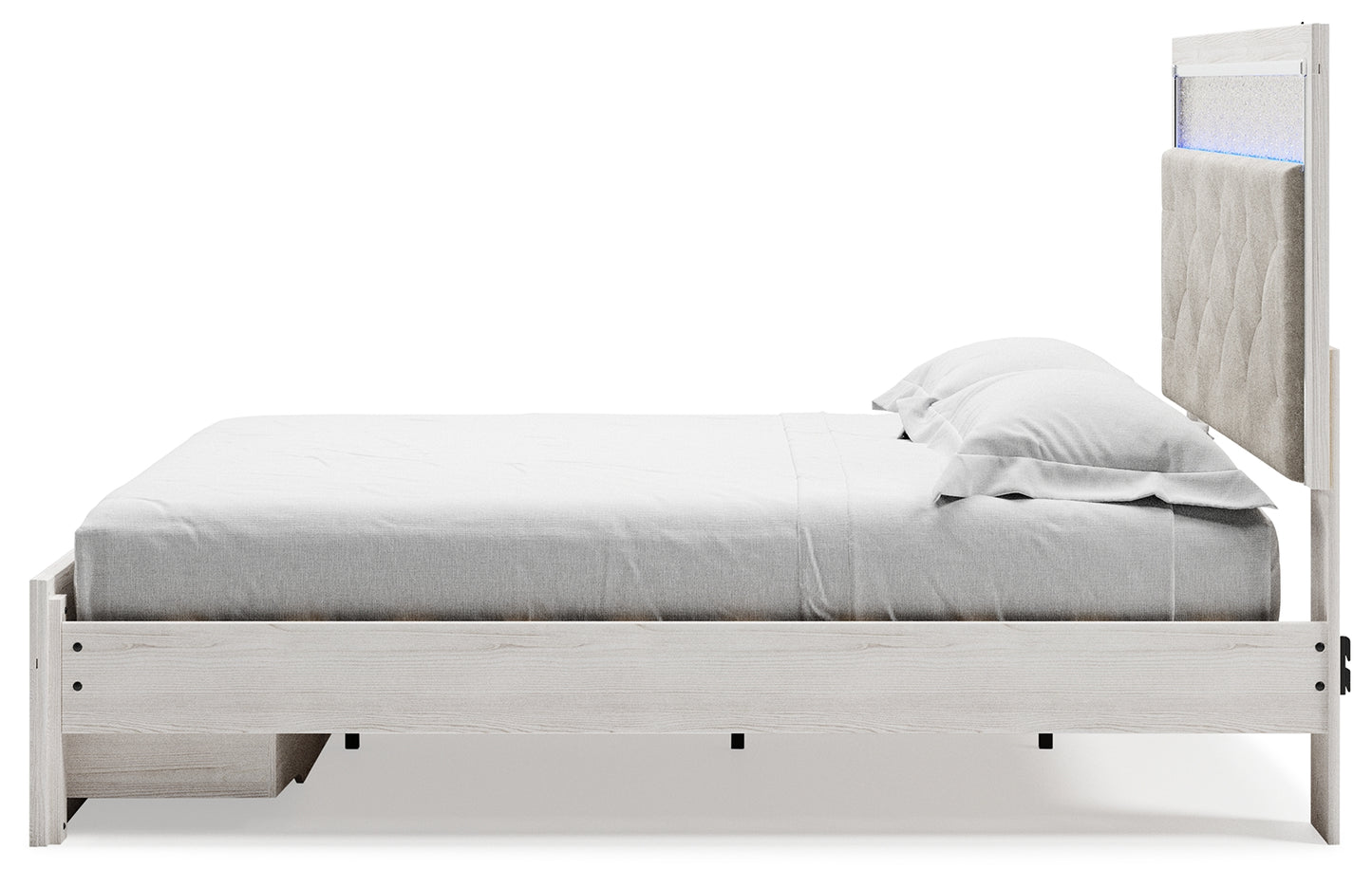 Altyra King Panel Platform Bed