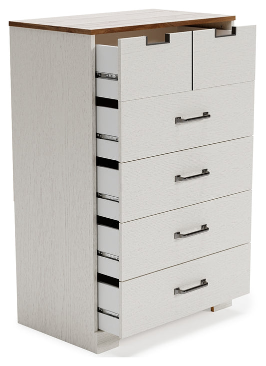 Vaibryn Chest of Drawers