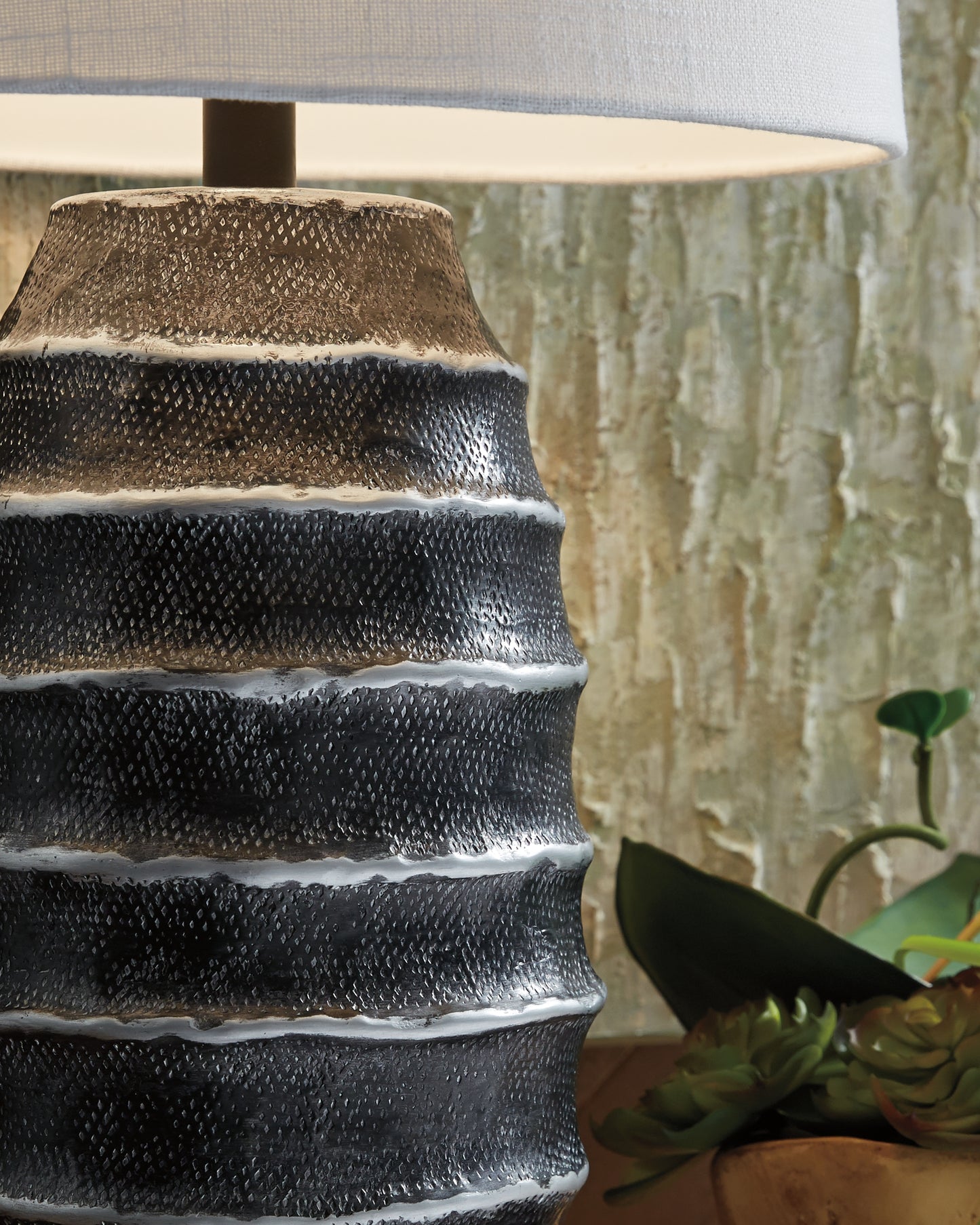 Billow Table Lamp