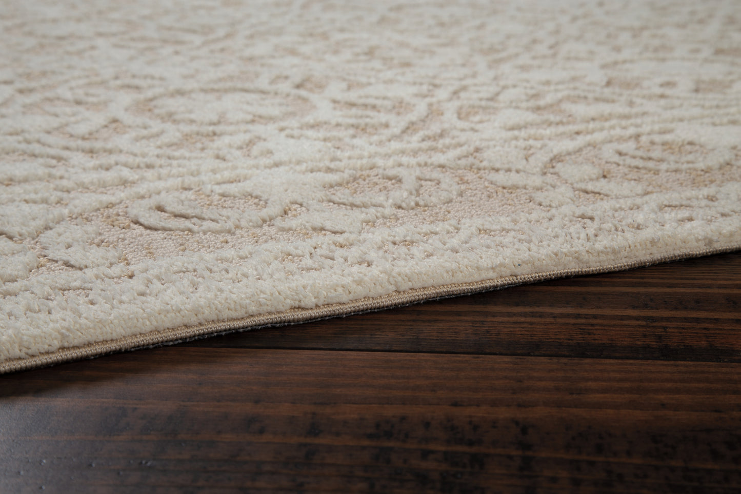 Beana 5' x 7' Rug