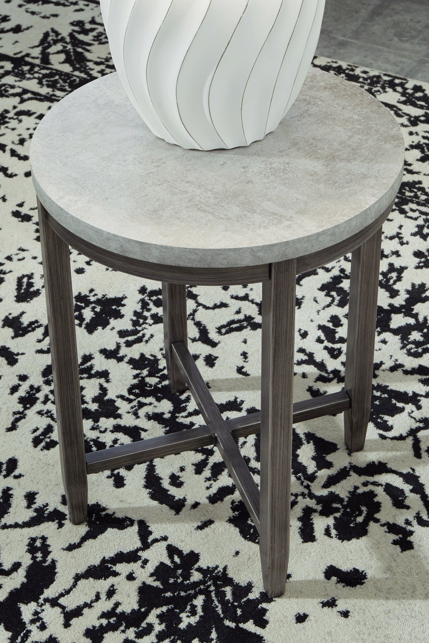 Shybourne End Table