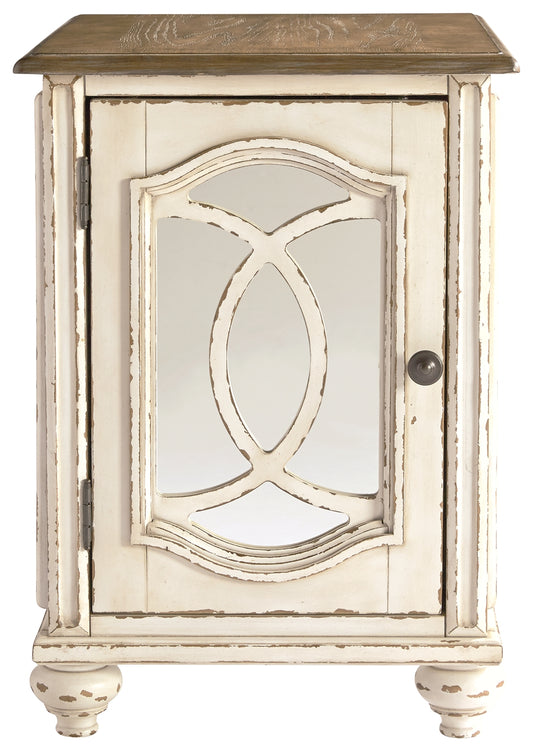 Realyn Chairside End Table