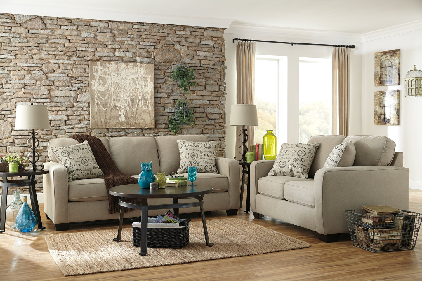 Alenya Loveseat