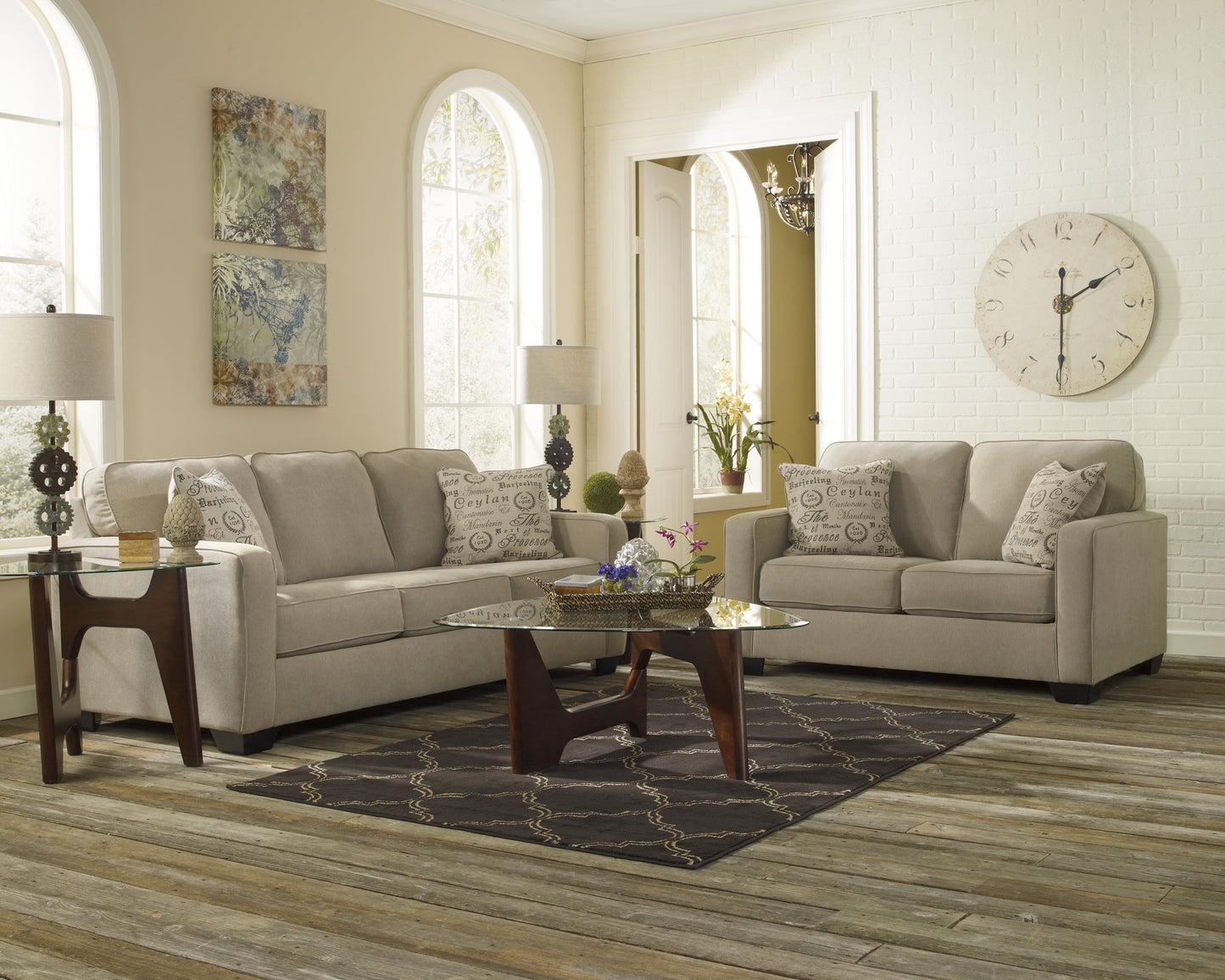 Alenya Loveseat