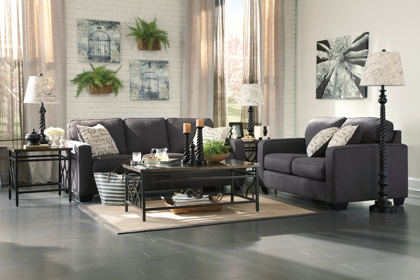 Alenya Loveseat