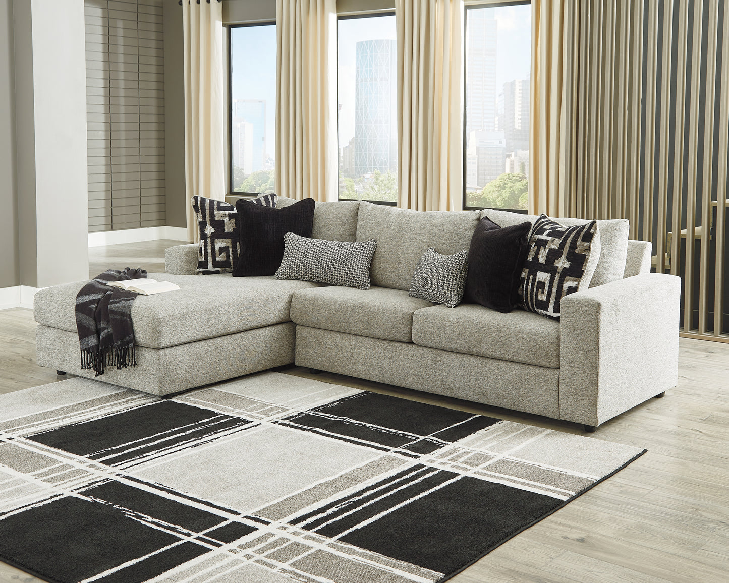 Ravenstone 2-Piece Sectional with Chaise