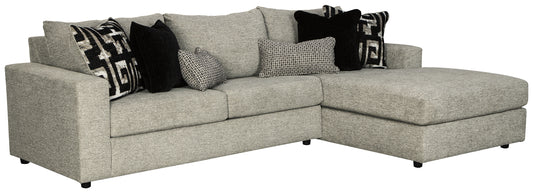 Ravenstone 2-Piece Sectional with Chaise