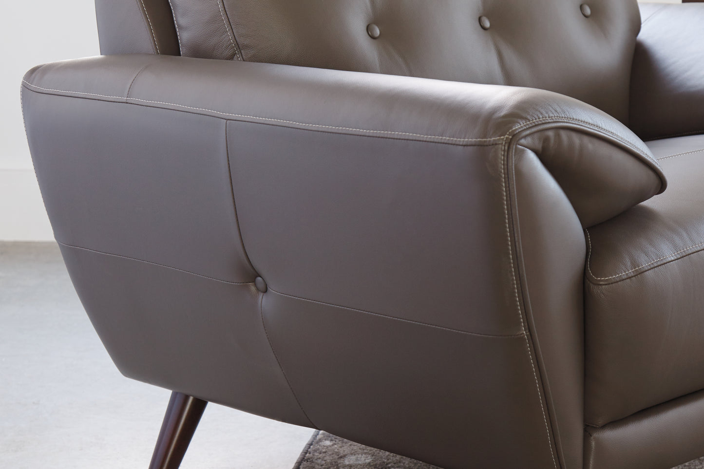 Sissoko Loveseat