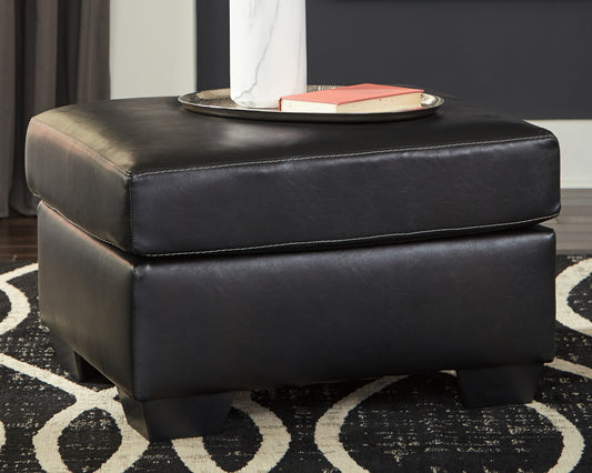 Betrillo Ottoman
