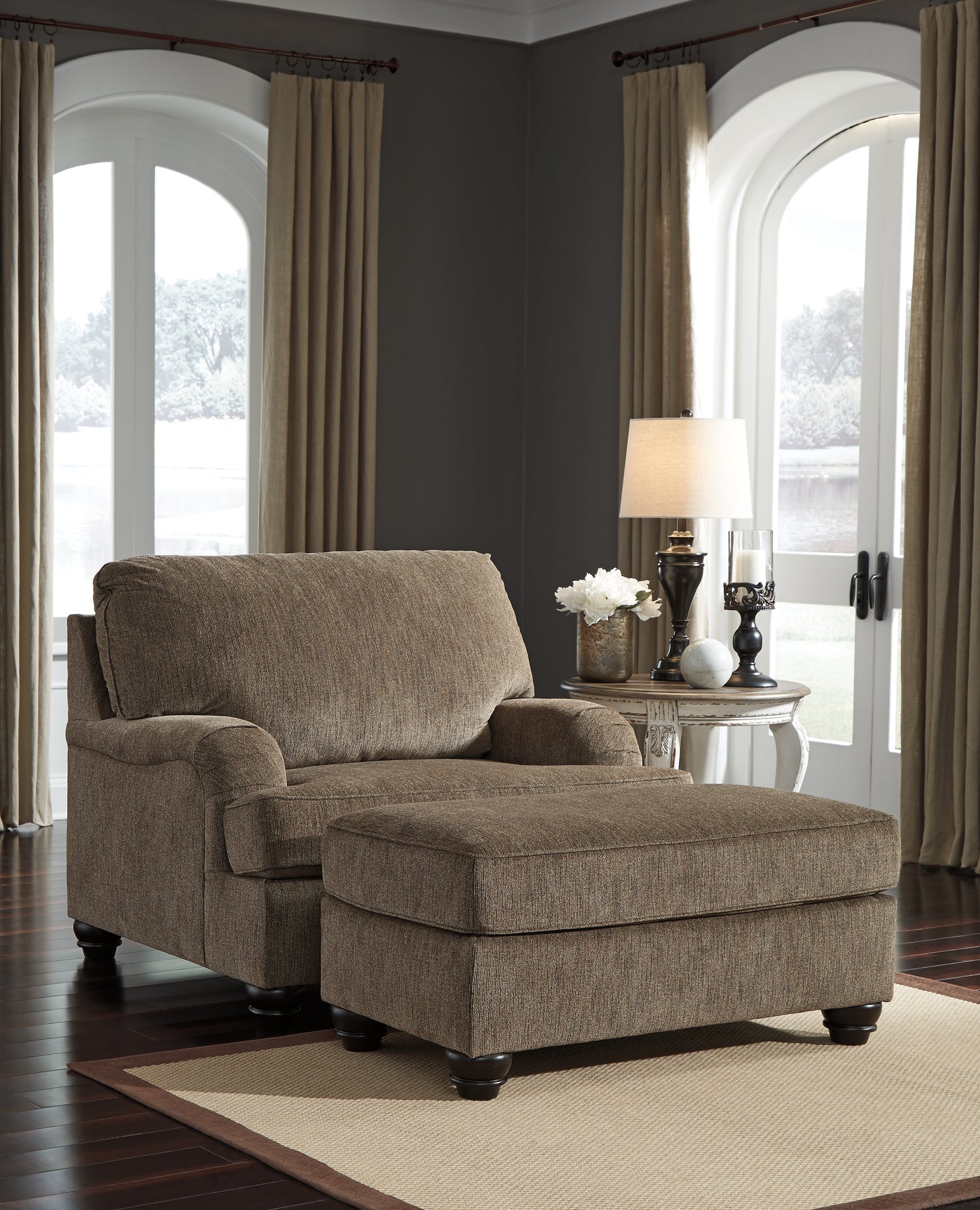 Braemar Oversized Chair