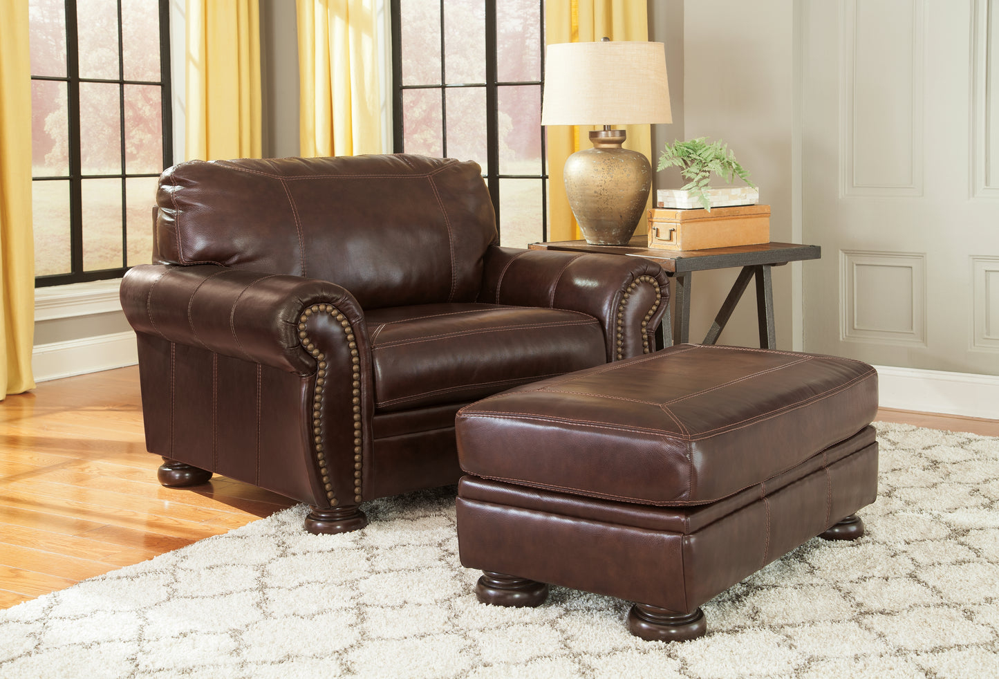 Banner Oversized Chair Ottoman