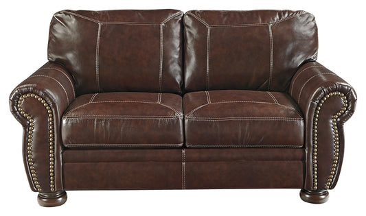 Banner Loveseat