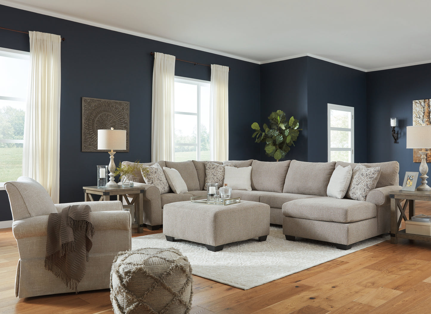 Baranello 3-Piece Sectional with Chaise
