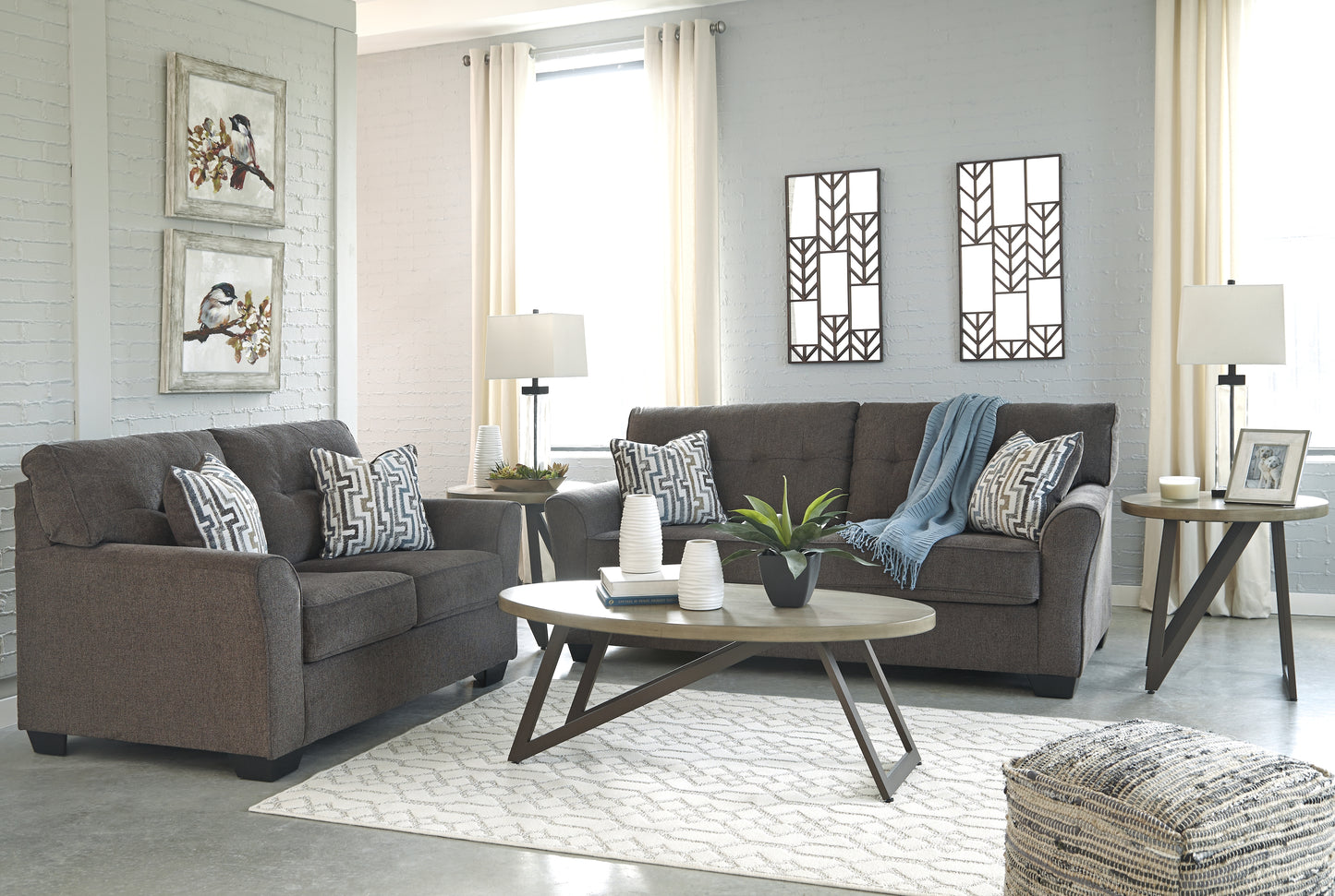 Alsen Loveseat