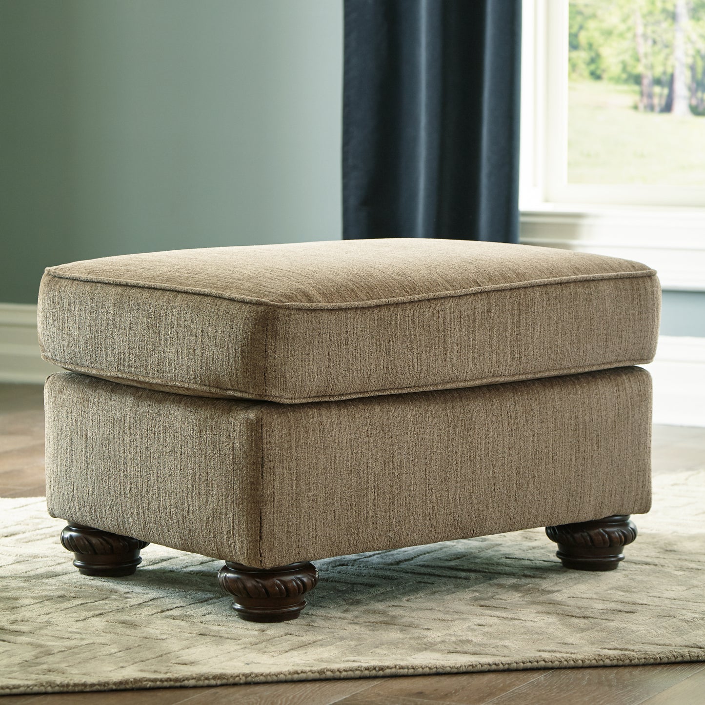 Briaroaks Ottoman