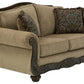 Briaroaks Loveseat