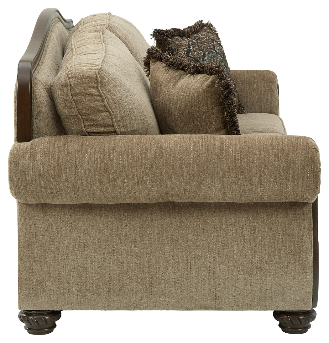 Briaroaks Sofa