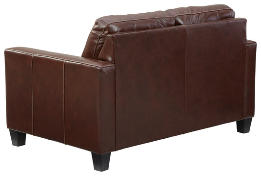 Altonbury Loveseat