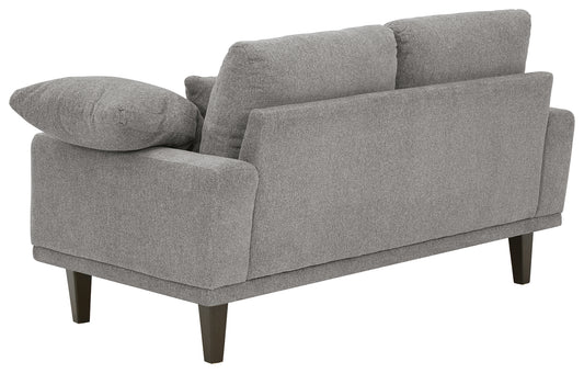 Baneway Loveseat
