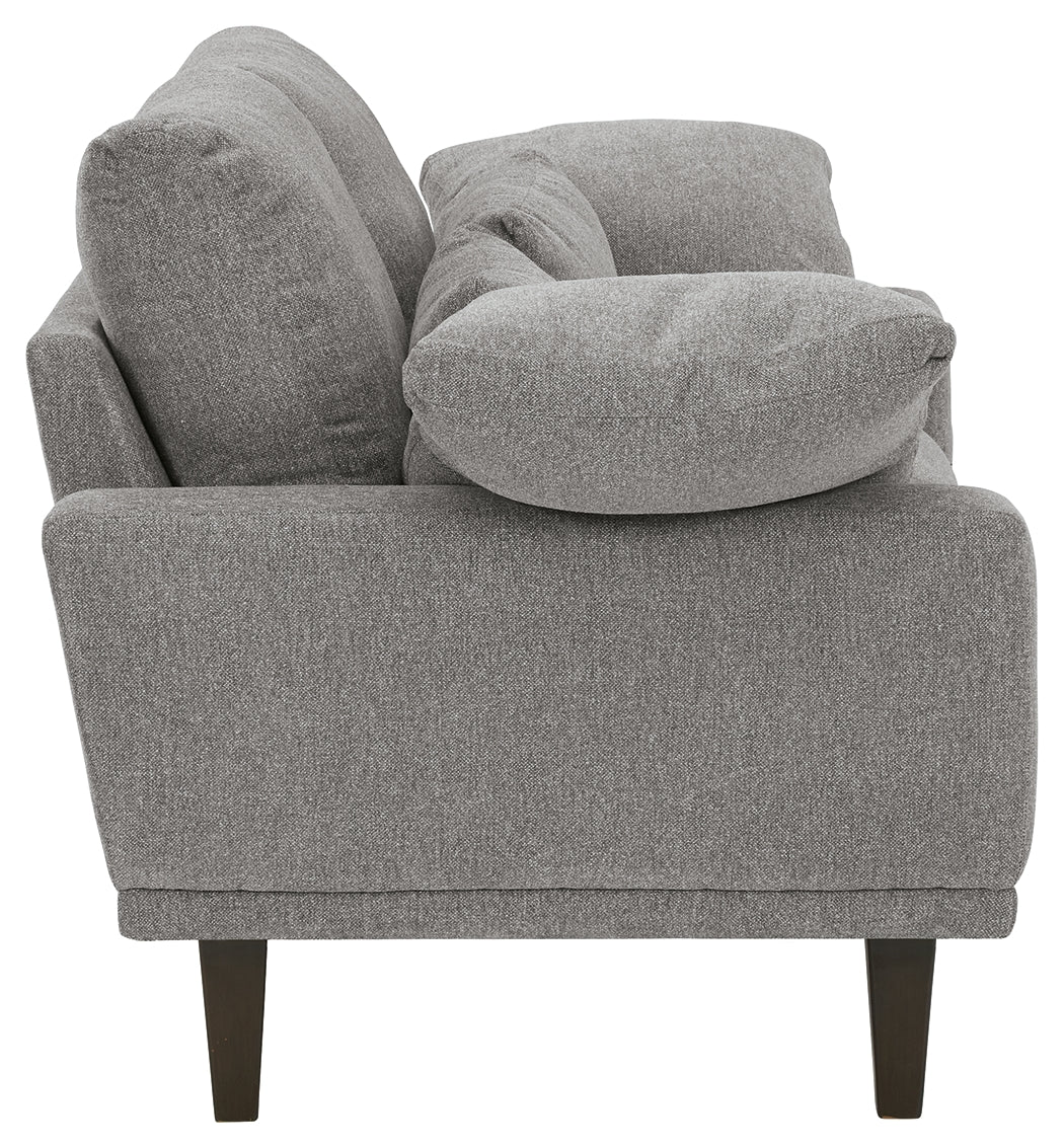 Baneway Loveseat