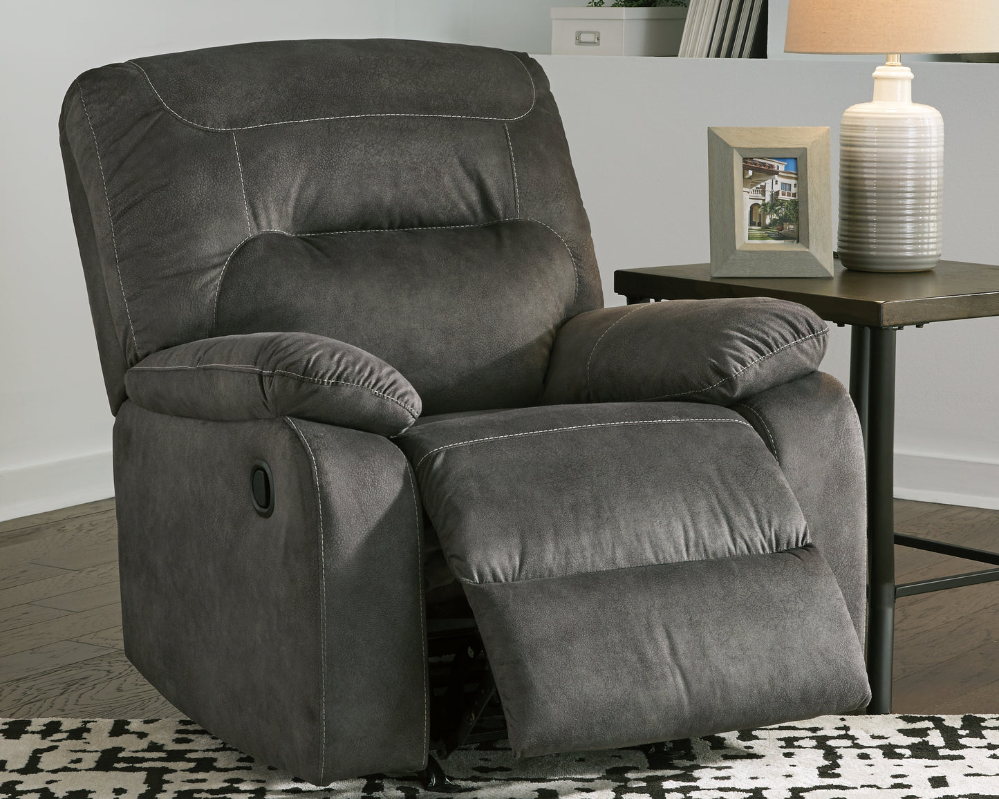 Bolzano Recliner