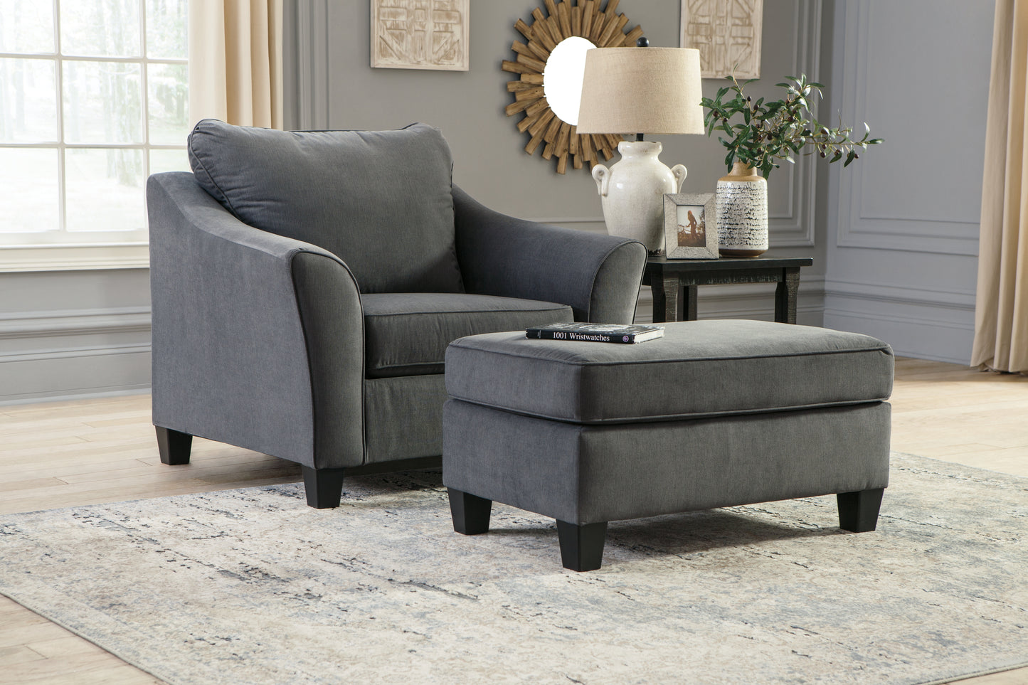 Sanzero Oversized Chair