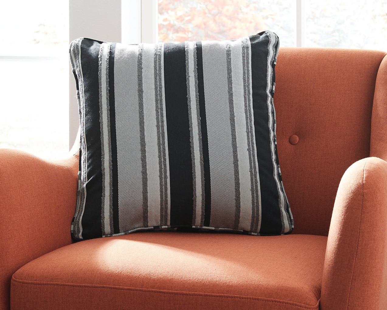 Samuel Pillow (Set of 4)