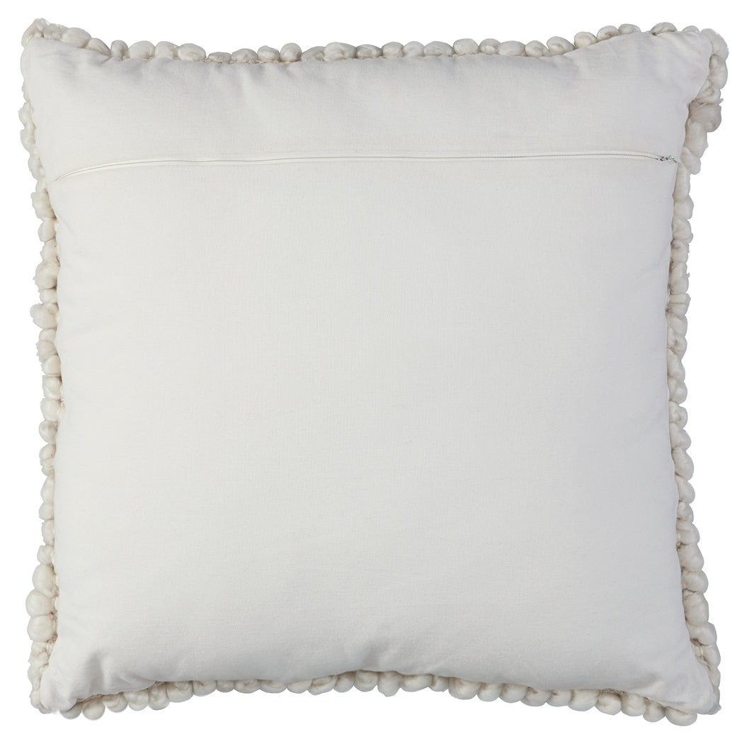 Aavie Pillow (Set of 4)