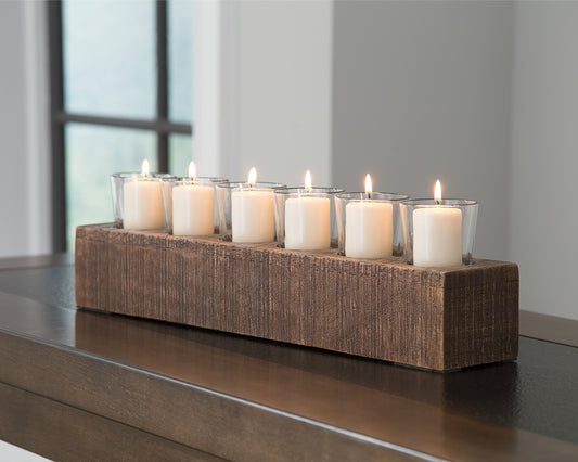 Cassandra Candle Holder