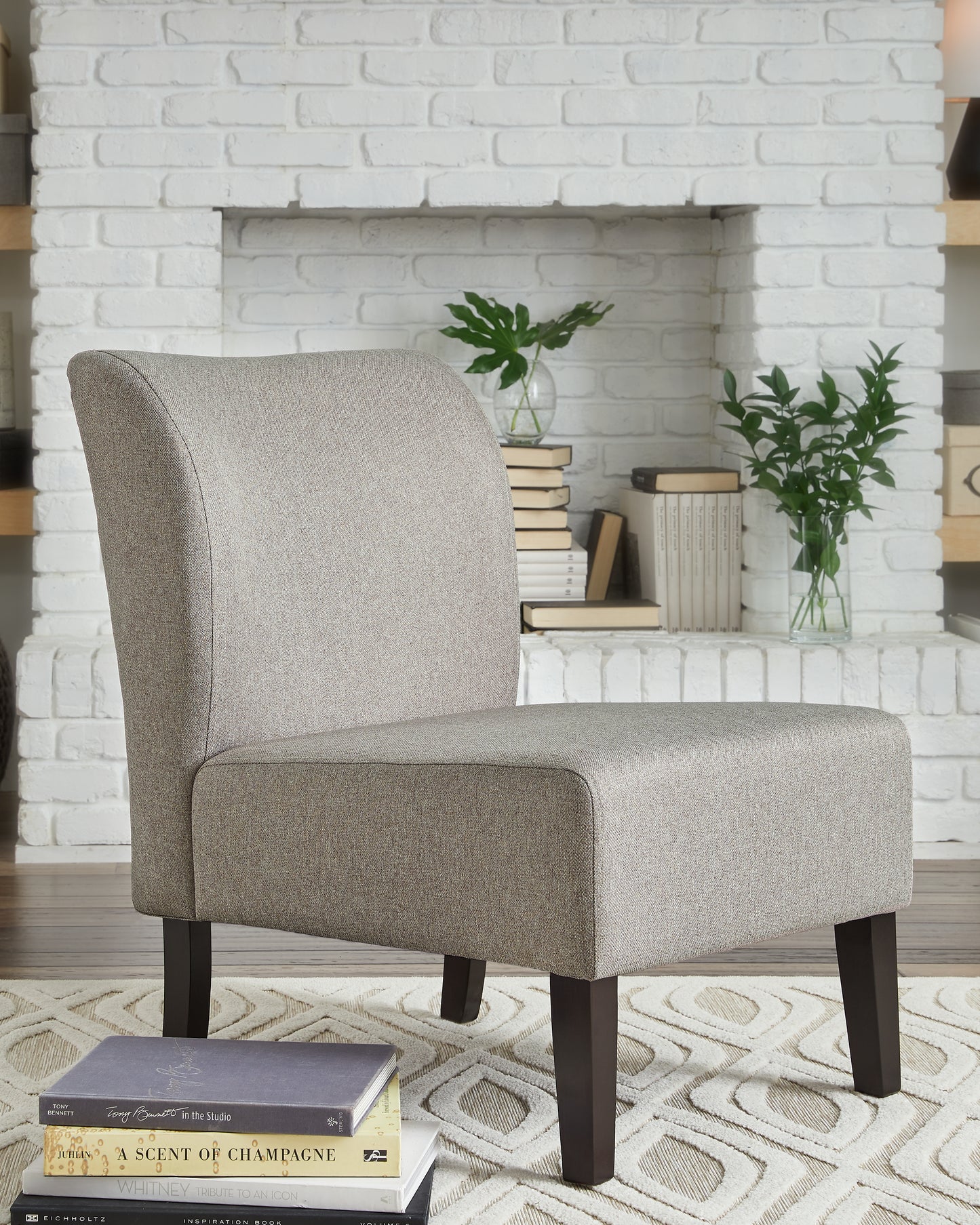 Triptis Accent Chair