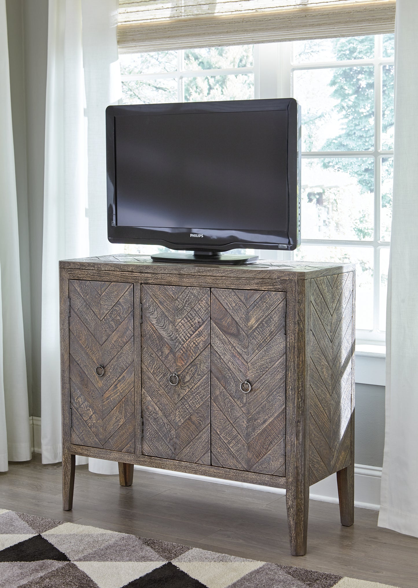 Boyerville Accent Cabinet