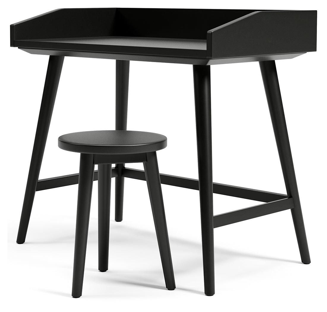 Blariden Desk with Stool