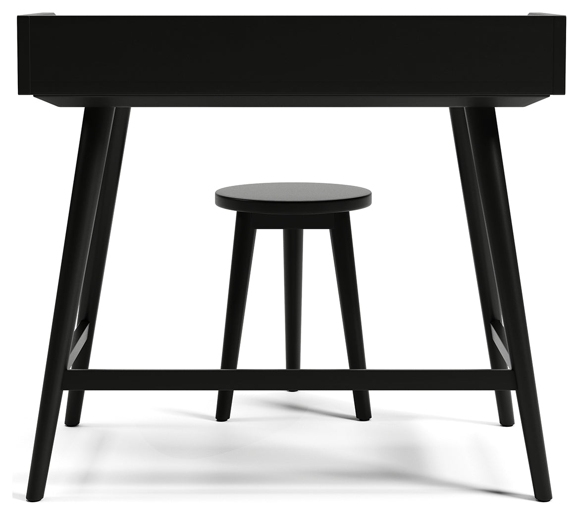 Blariden Desk with Stool