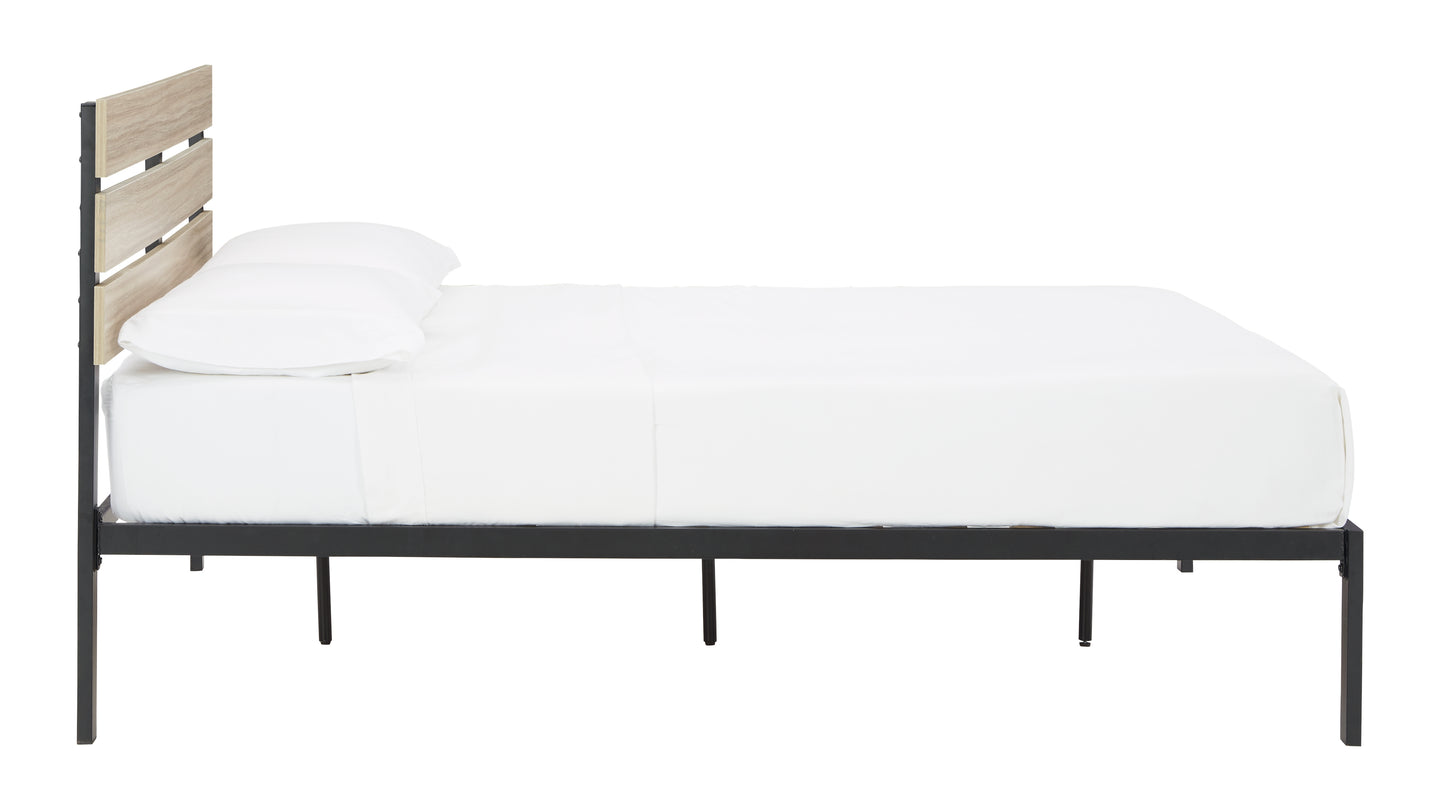 Waylowe Queen Platform Bed