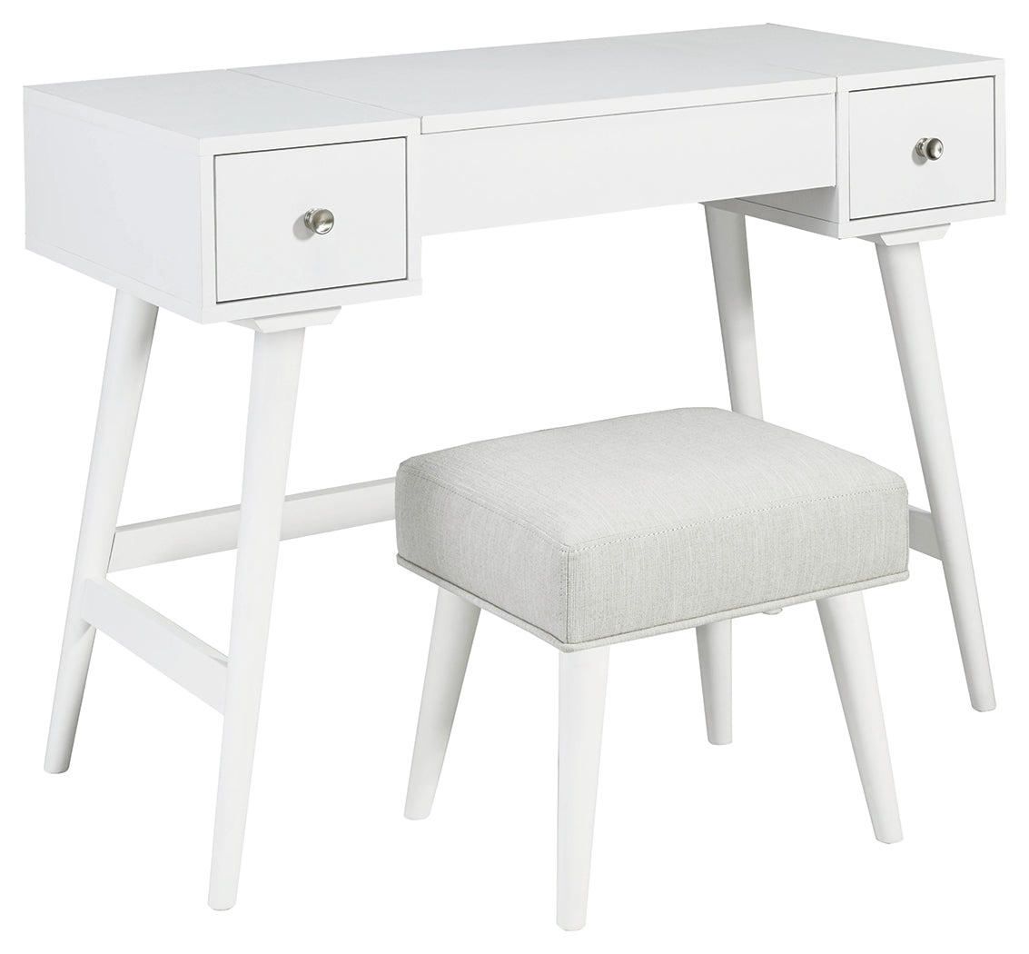 Thadamere Vanity with Stool