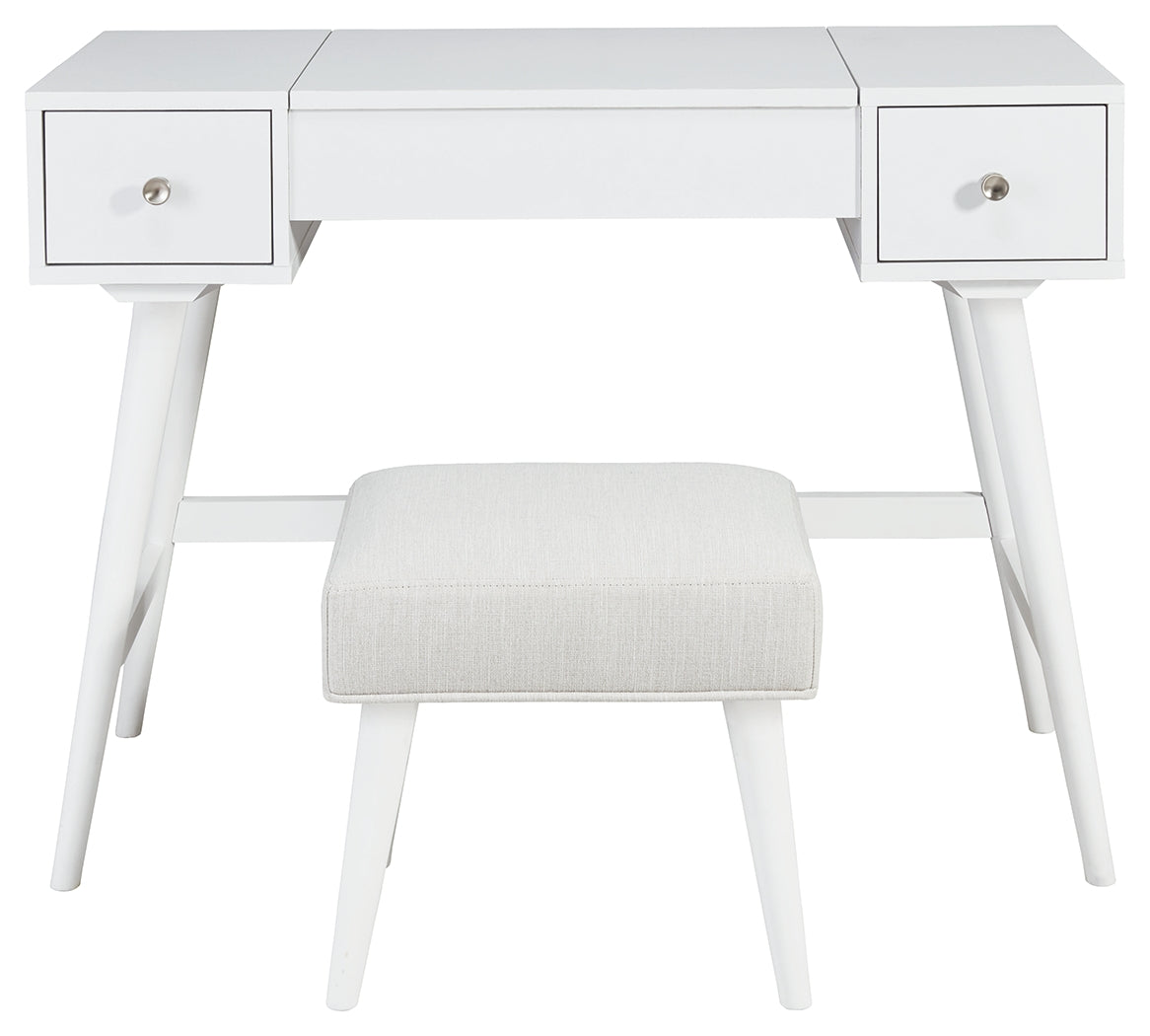 Thadamere Vanity with Stool