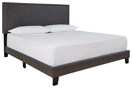 Vintasso King Upholstered Bed