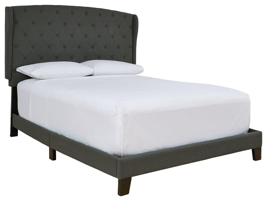 Vintasso King Upholstered Bed
