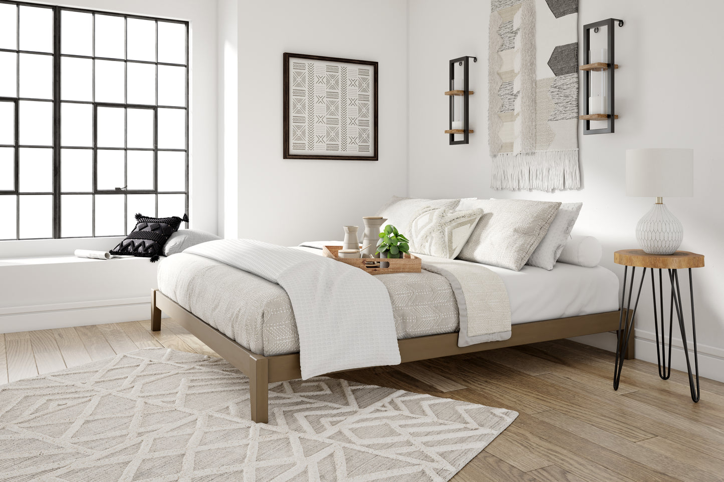 Tannally King Platform Bed