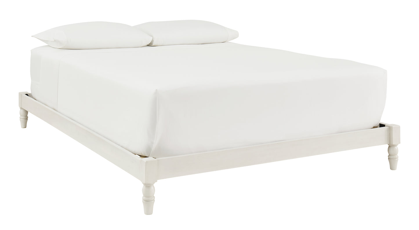 Tannally Queen Platform Bed