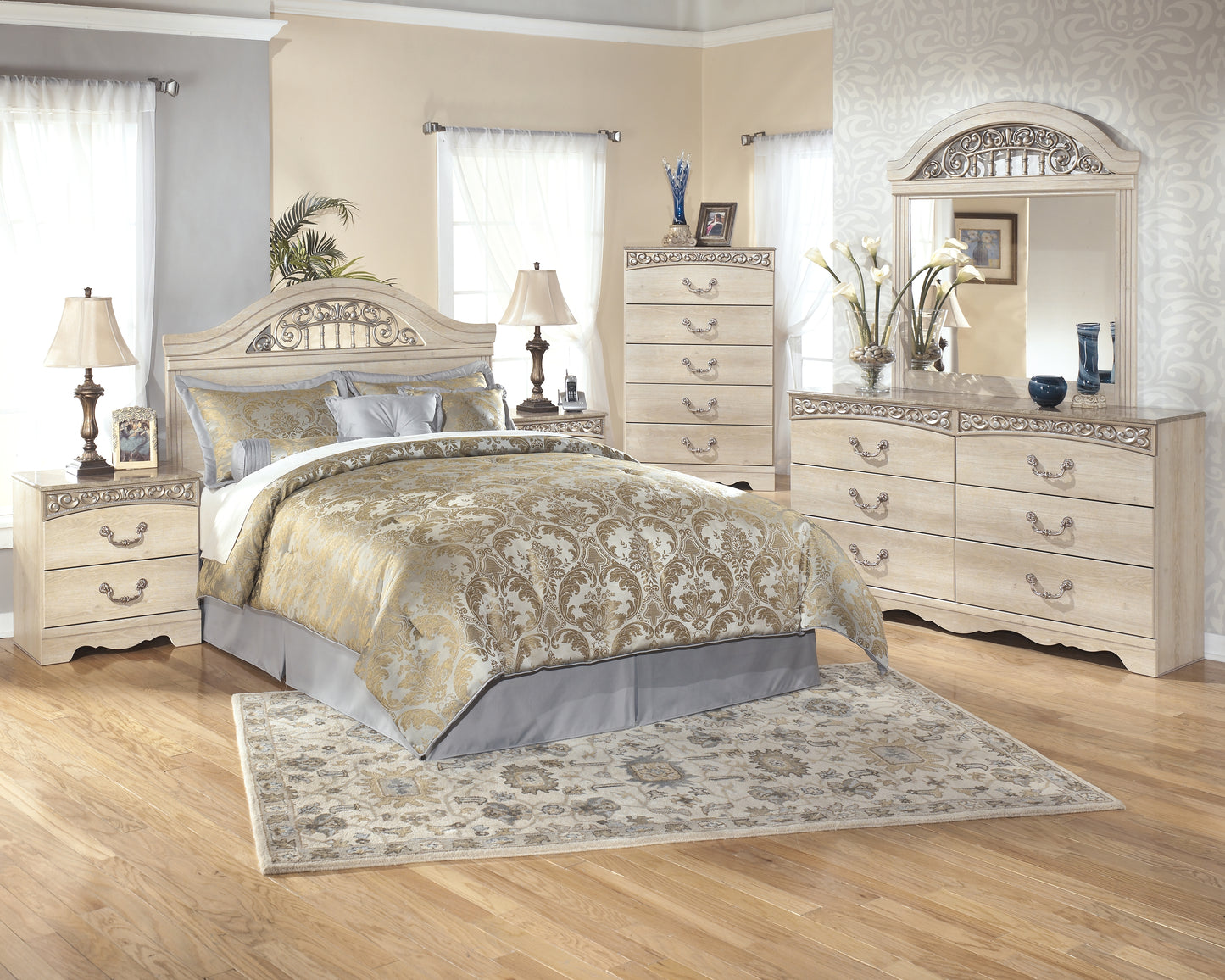 Catalina Queen/Full Panel Headboard