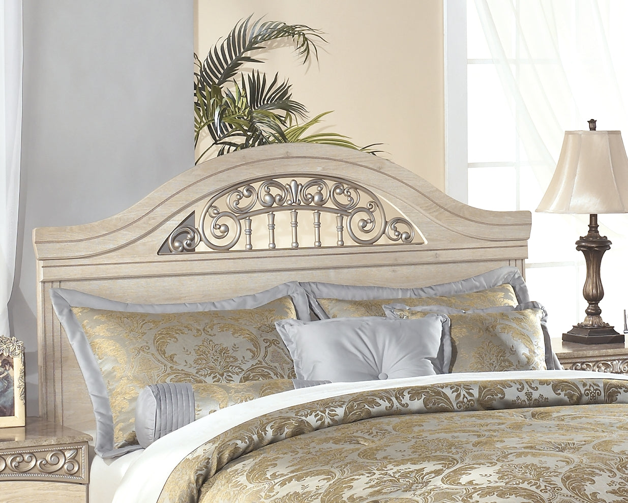 Catalina Queen/Full Panel Headboard