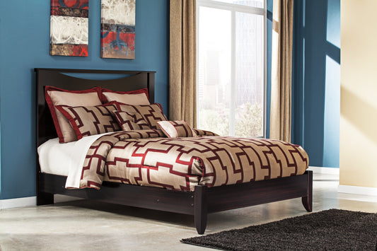 Zanbury Queen Panel Bed