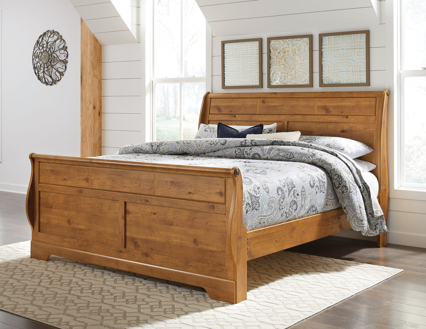 Bittersweet King Sleigh Bed