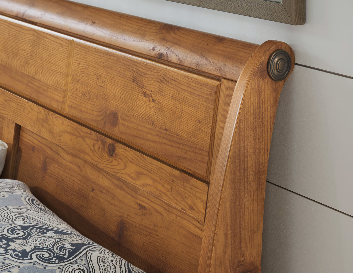 Bittersweet King Sleigh Bed