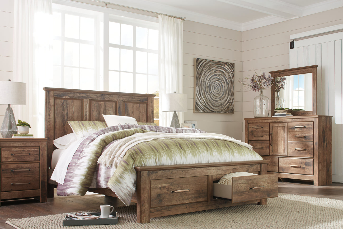 Blaneville Queen/Full Panel Headboard