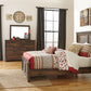 Quinden Queen Panel Bed