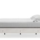 Altyra Queen Panel Bed