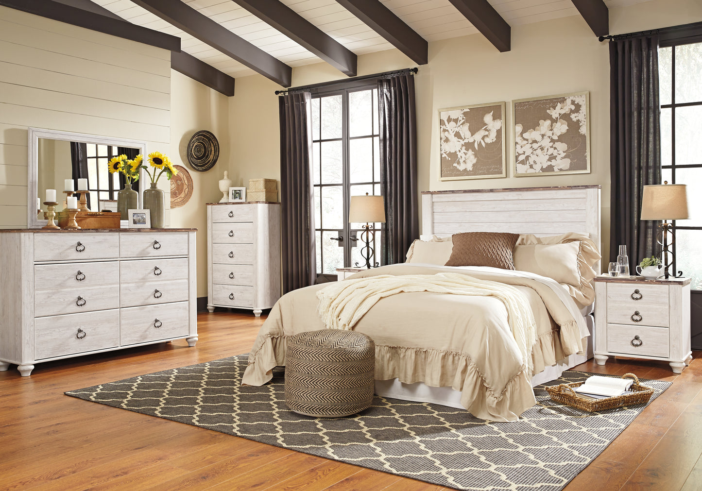 Willowton Queen Panel Headboard