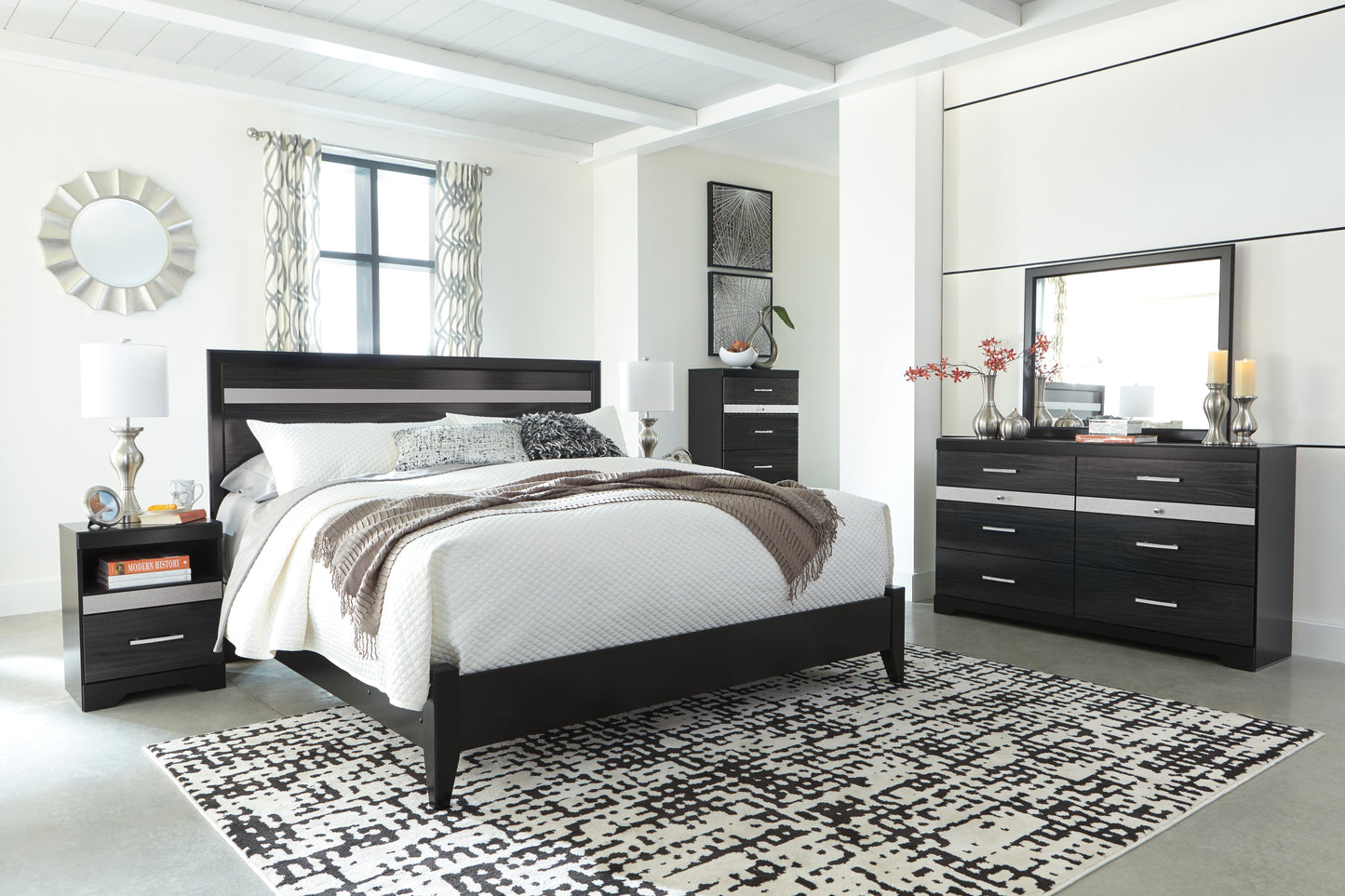 Starberry King Panel Bed